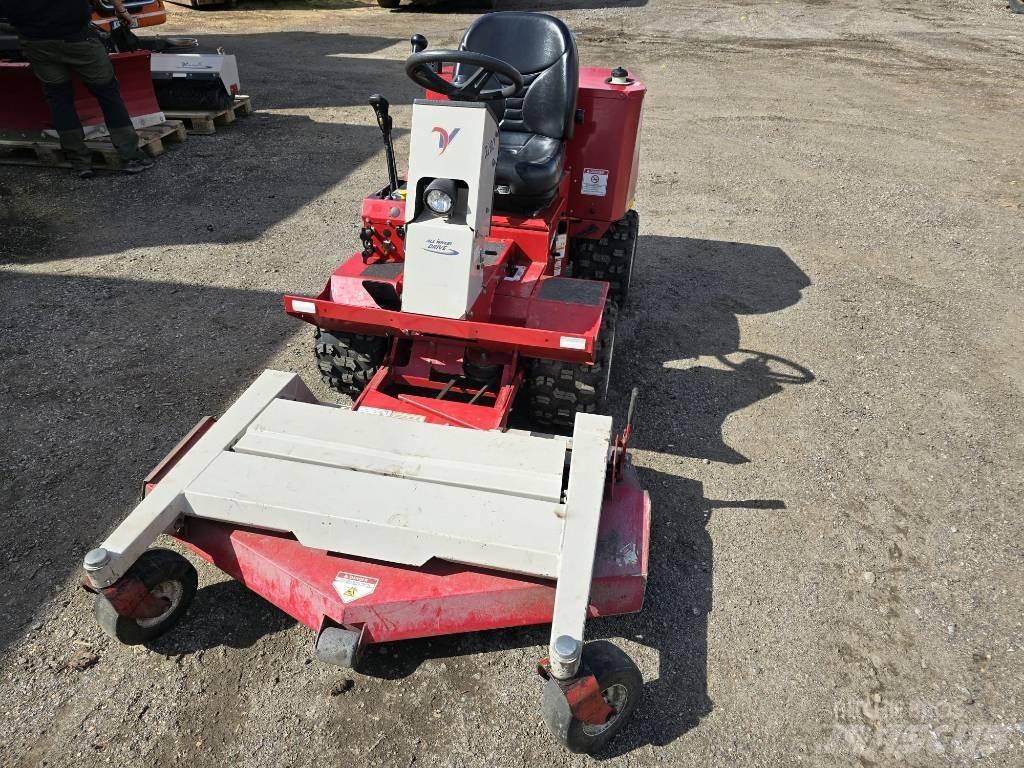 Ventrac 3200 탑승형 잔디깎기