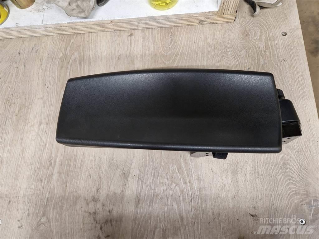Eco Log B7033579 캐빈 및 인테리어