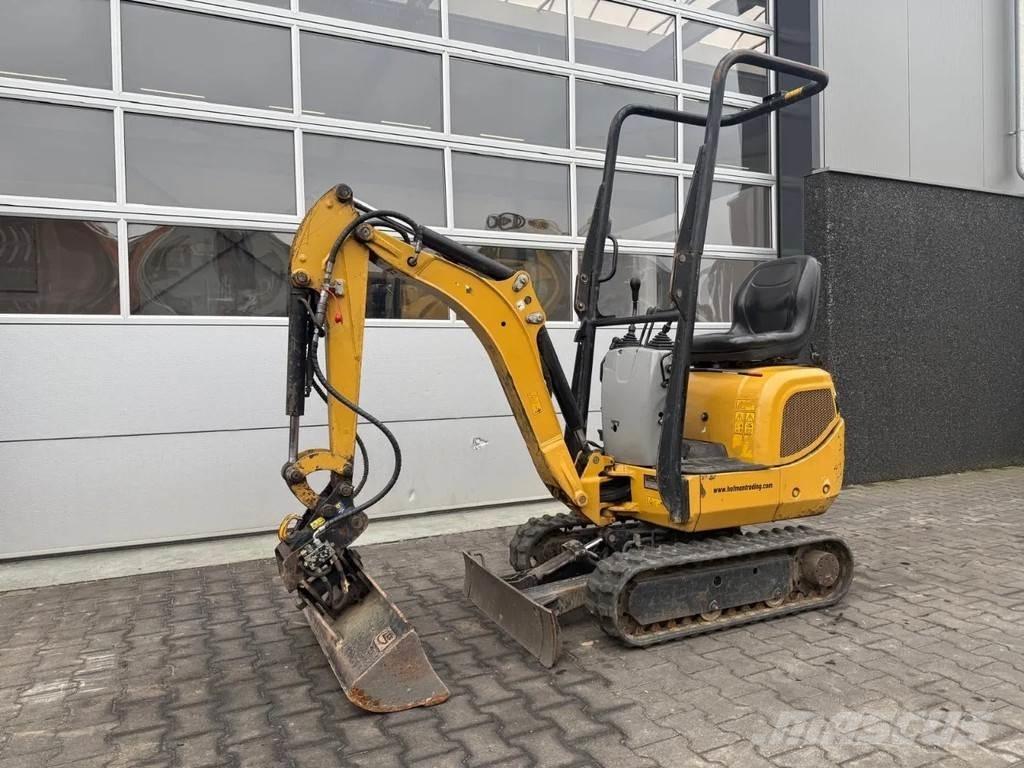 CAT 300.9D 소형 굴삭기 7톤 미만