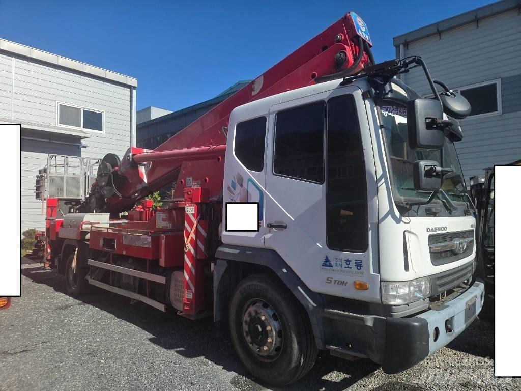 Horyong SKY450 트럭 탑재 고소작업대