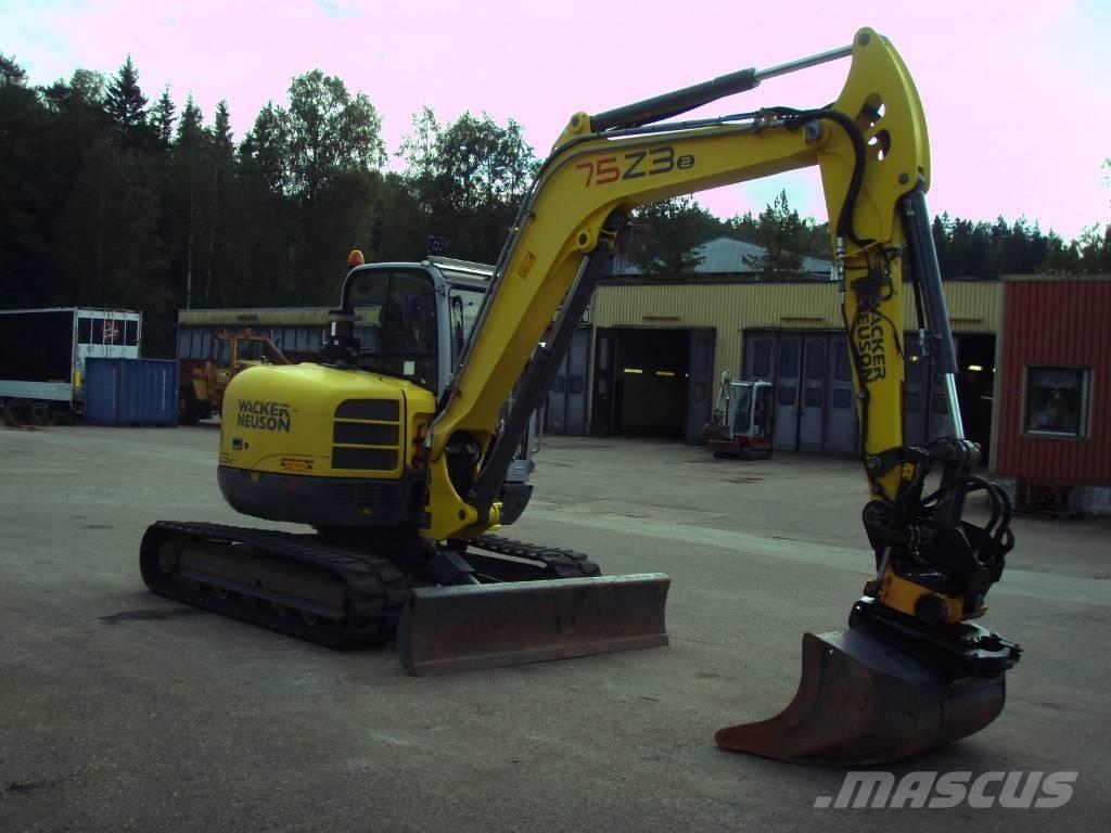 Wacker Neuson 75 Z3 중형굴삭기 7톤-28톤