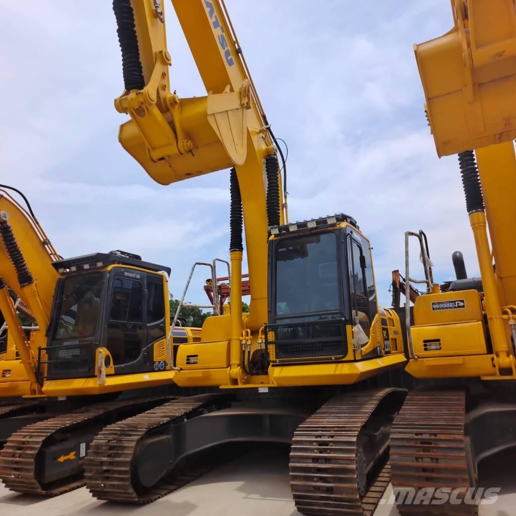 Komatsu PC 220 대형 굴삭기 29톤 이상