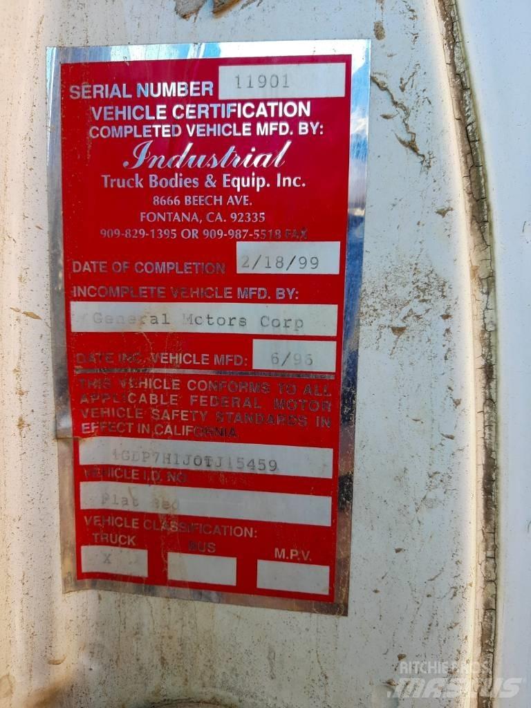 GMC C 7 플랫베드/드롭사이드 트럭
