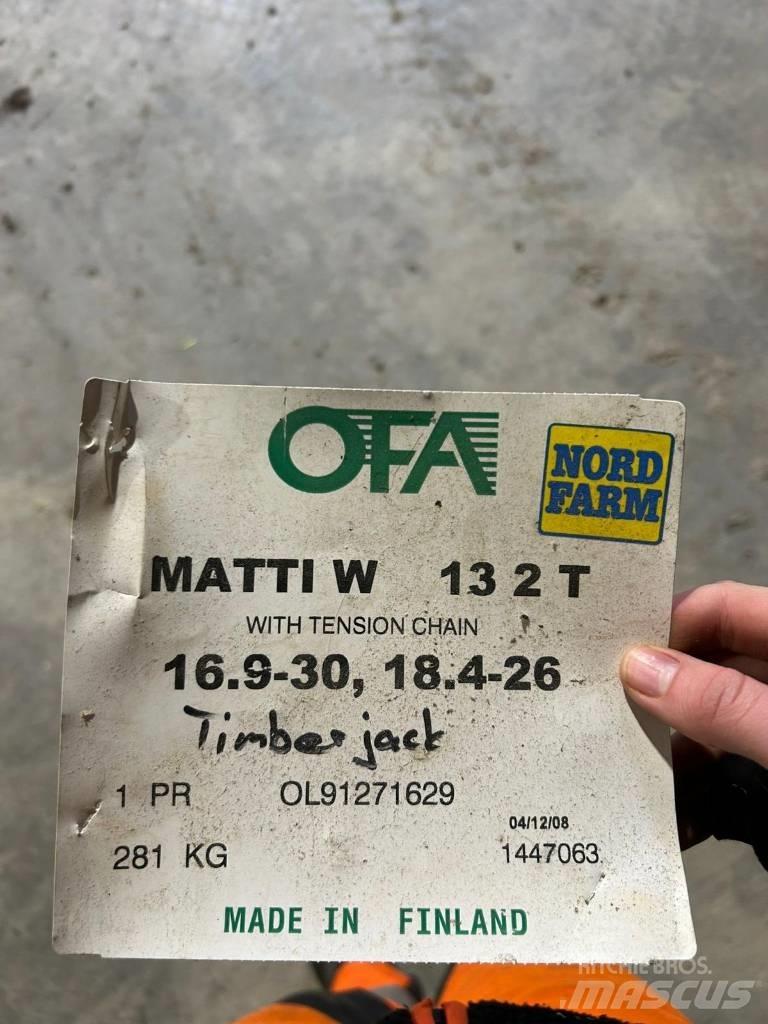 Timberjack 225E 목재스키더
