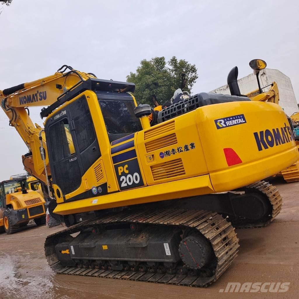 Komatsu PC 200-7 대형 굴삭기 29톤 이상