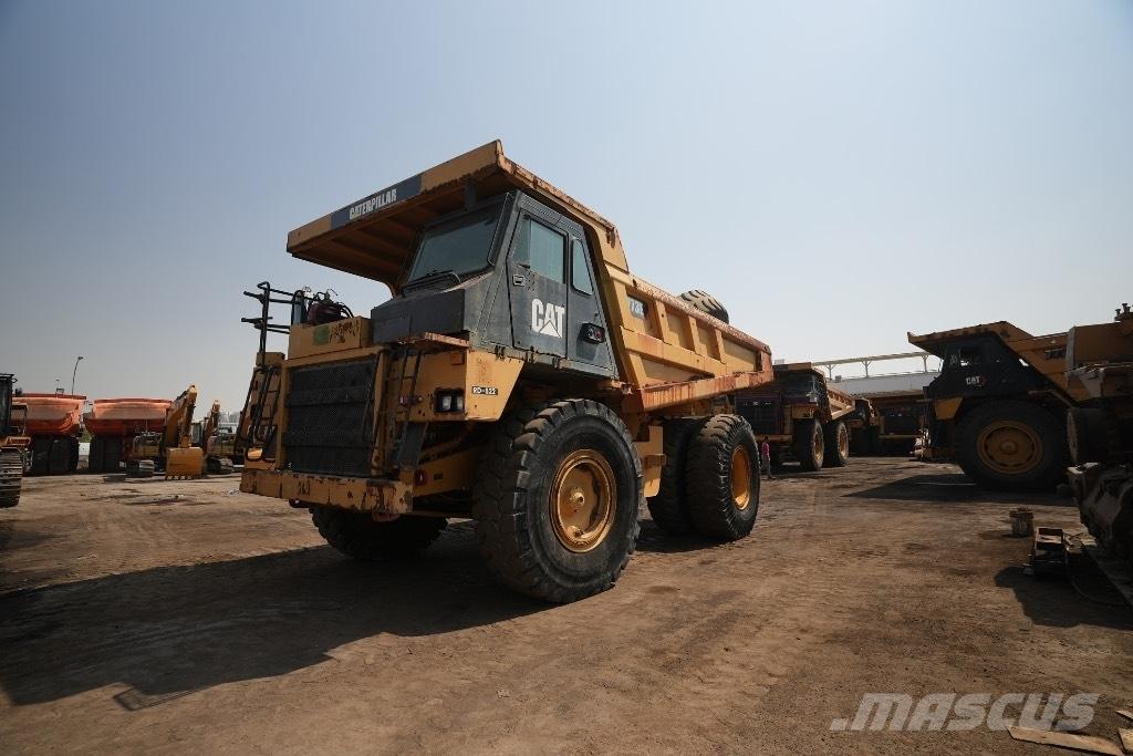CAT 773 E 초대형 덤프 트럭