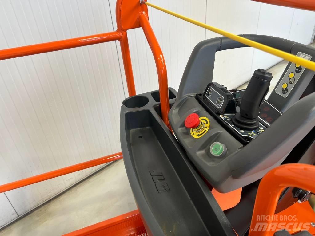 JLG Toucan 10E-L 관절형 전동이동 리프트