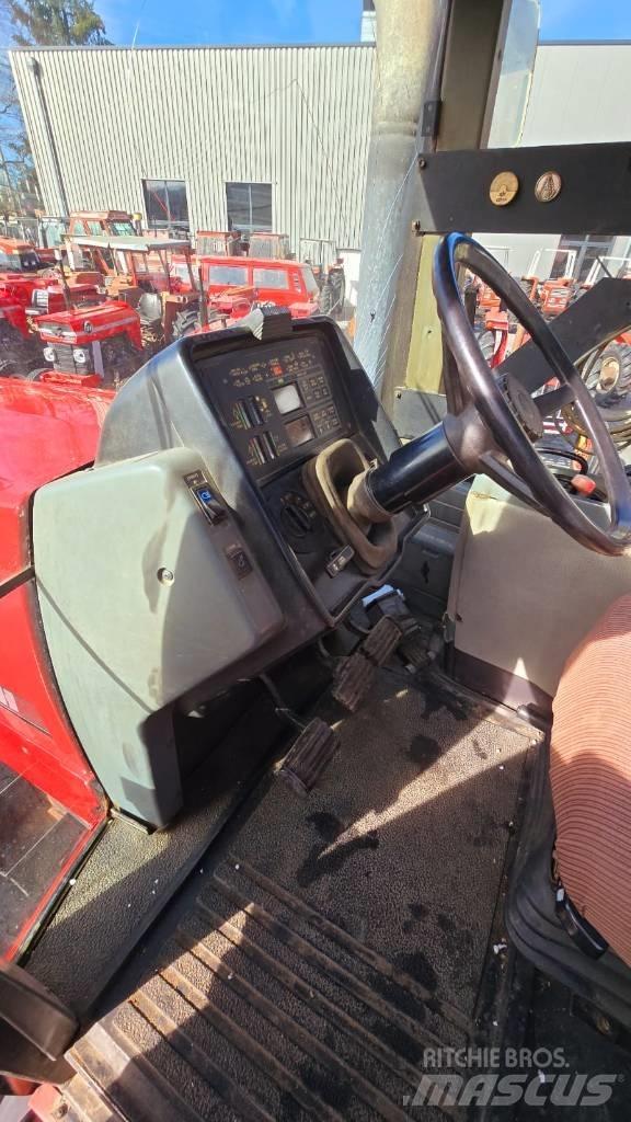 CASE 7230 트랙터