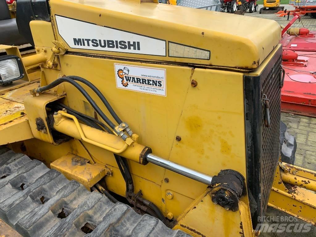 Mitsubishi BD2H 궤도식 로우더