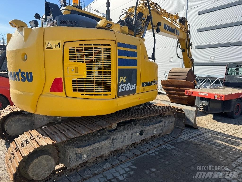 Komatsu PC 138 US-11 대형 굴삭기 29톤 이상