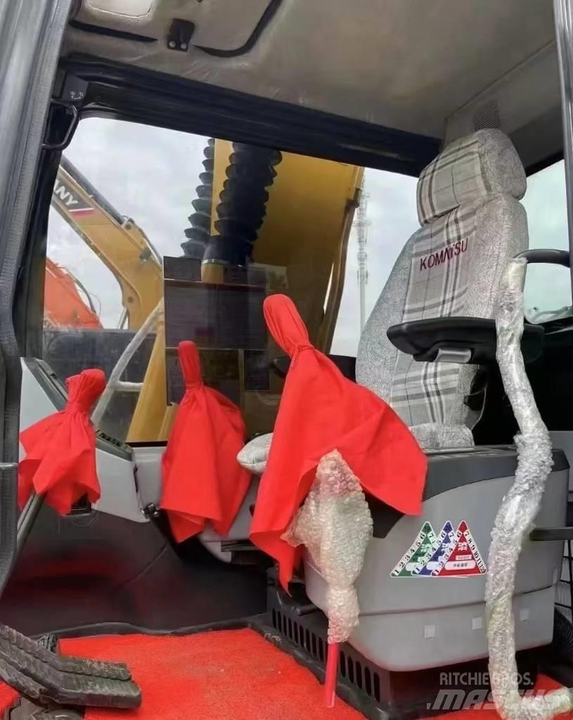 Komatsu PC 130 대형 굴삭기 29톤 이상