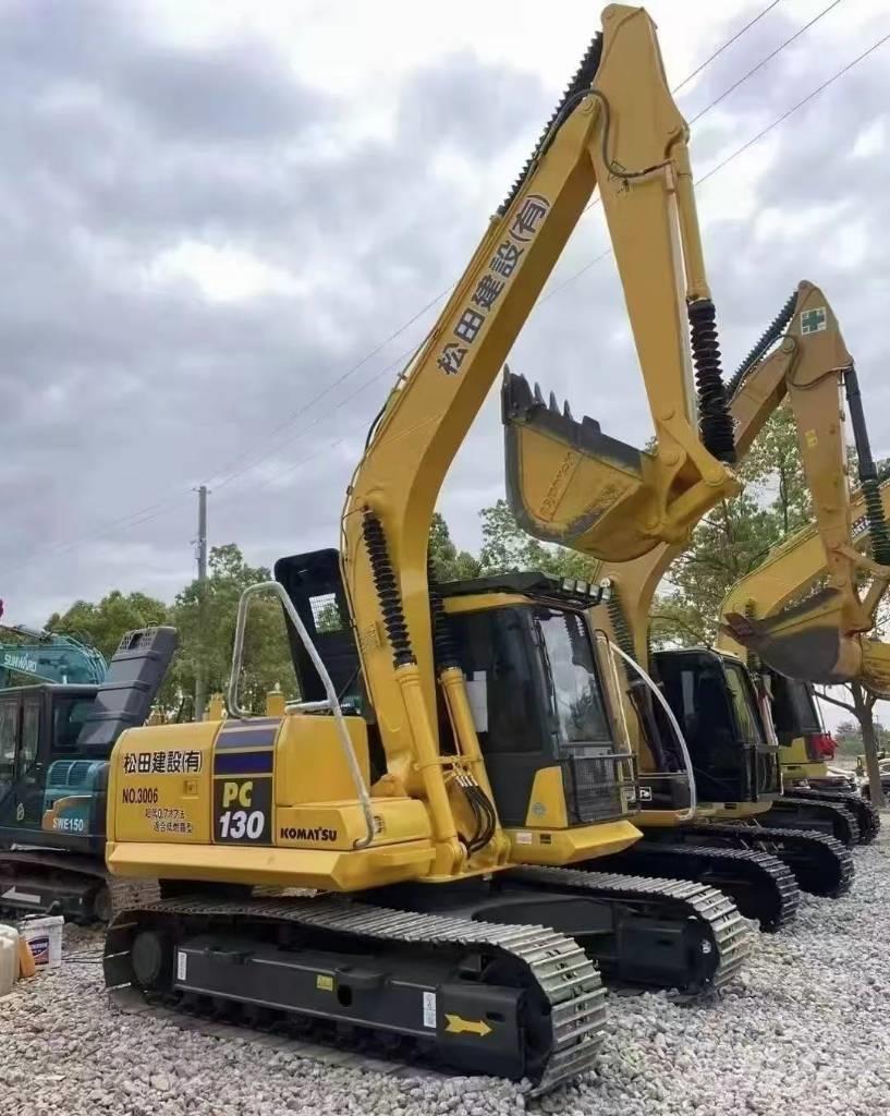 Komatsu PC 130 대형 굴삭기 29톤 이상