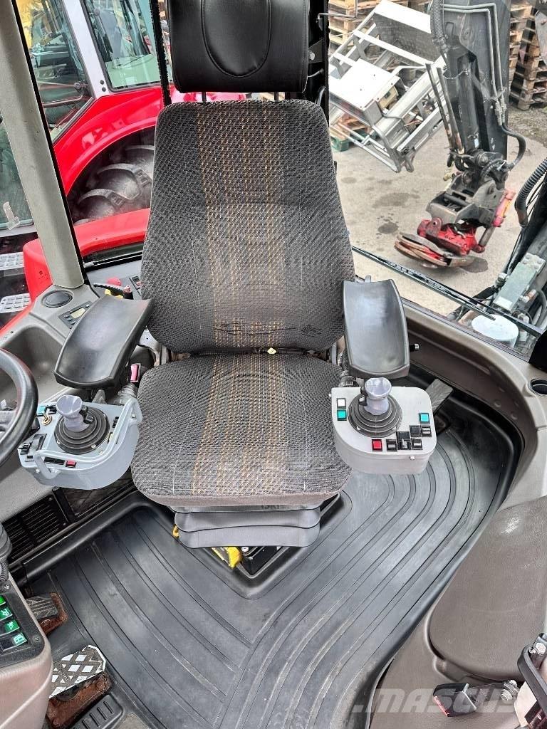 Huddig 860 D 백호로더