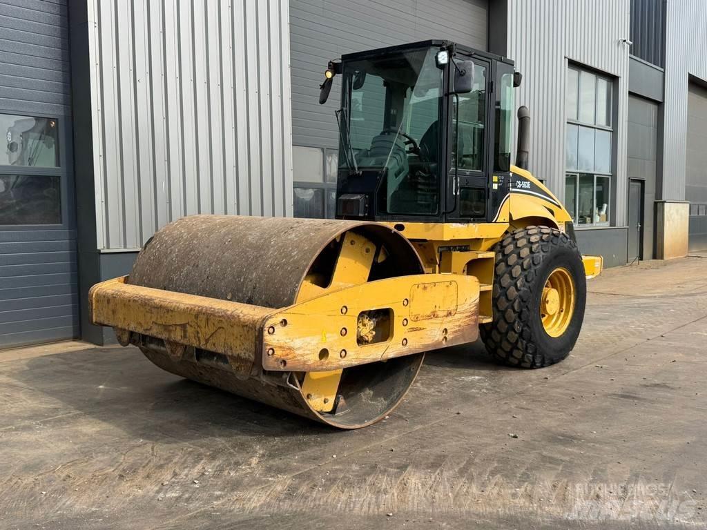 CAT CS563E 싱글 드럼 롤러