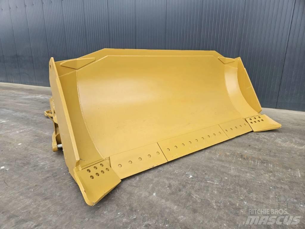 CAT D8R 삽날