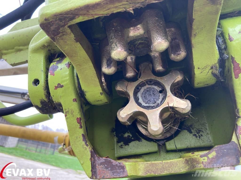 CLAAS Volto 870 T 갈퀴 및 테더