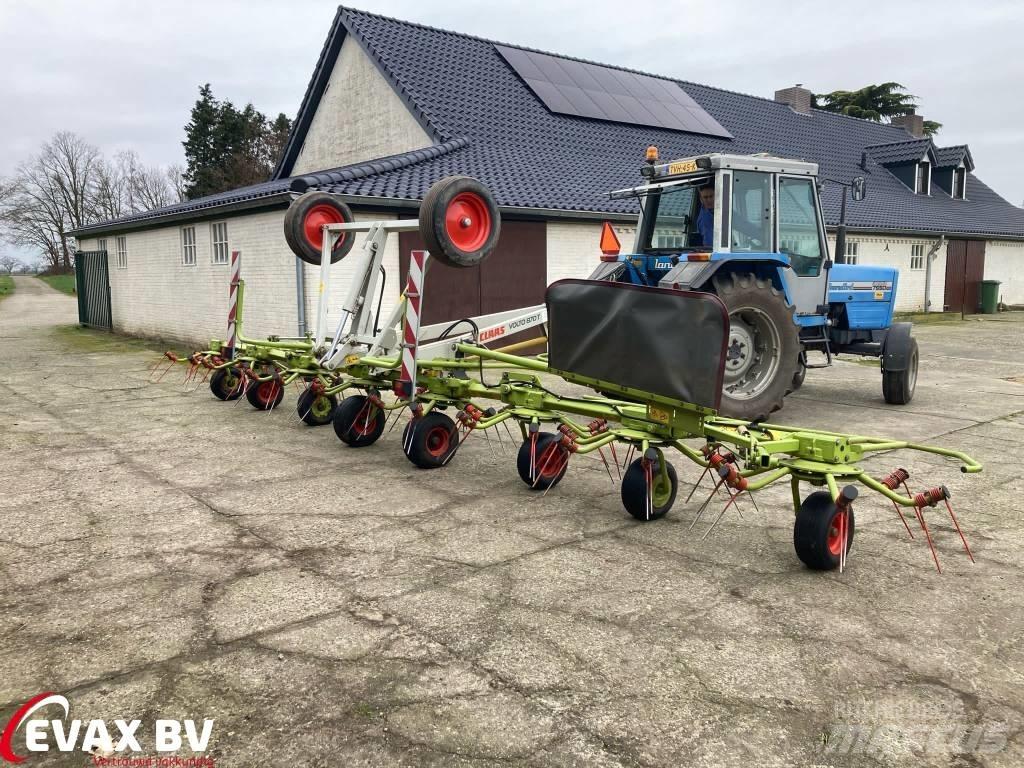 CLAAS Volto 870 T 갈퀴 및 테더