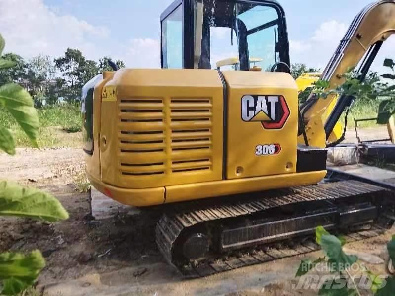 CAT 306 소형 굴삭기 7톤 미만