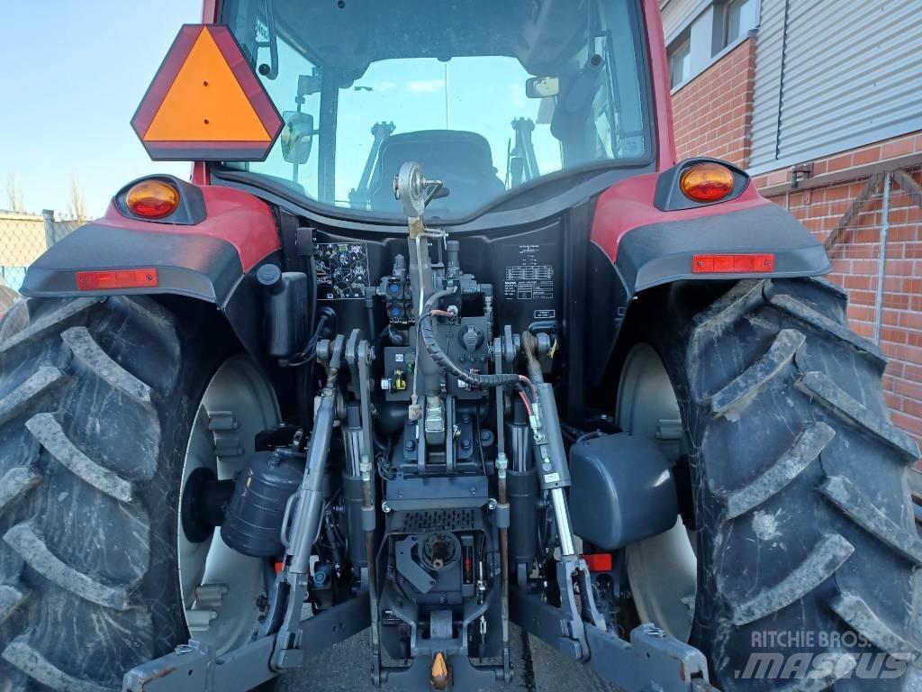 Valtra A 134 트랙터