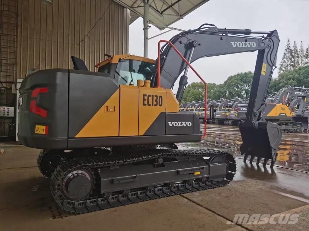 Volvo ec130 대형 굴삭기 29톤 이상