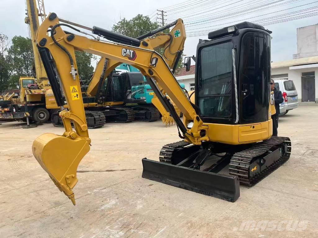 CAT 303.5 E CR 소형 굴삭기 7톤 미만