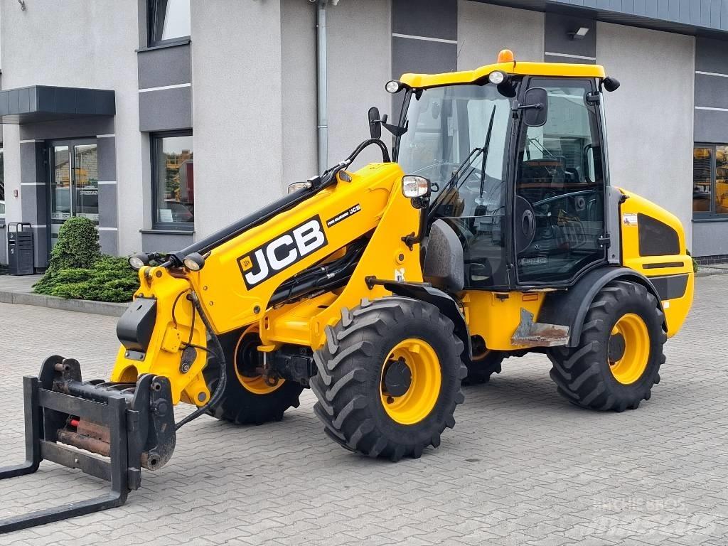 JCB TM 180 농업용 텔레 핸들러