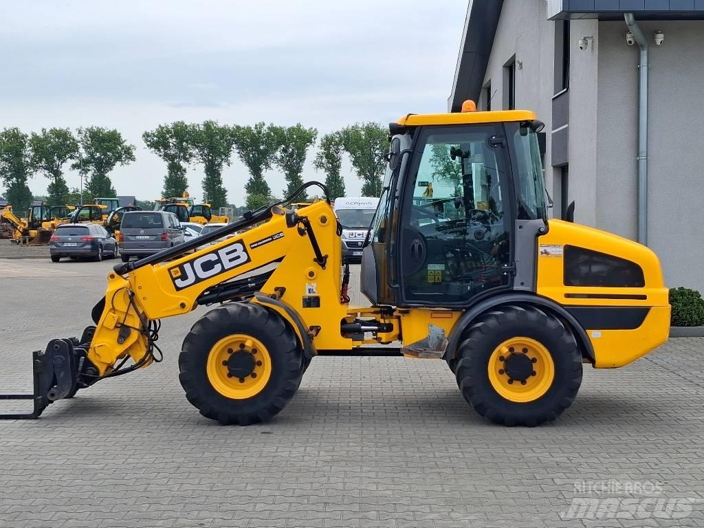 JCB TM 180 농업용 텔레 핸들러