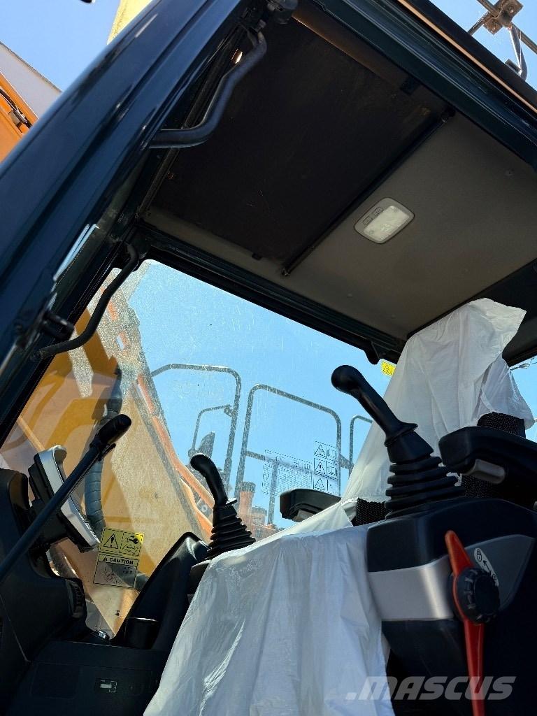 Hyundai HX 160 L 대형 굴삭기 29톤 이상