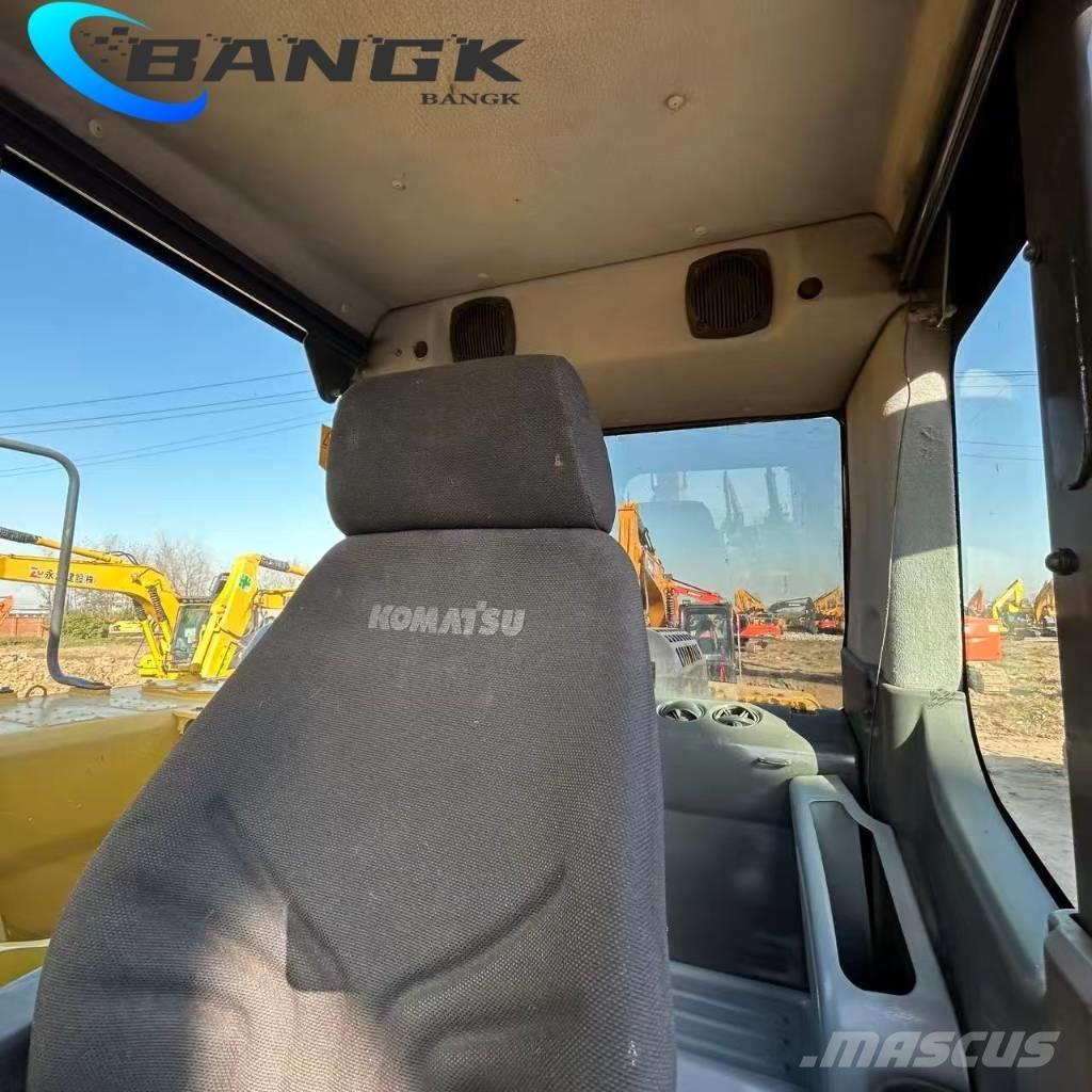 Komatsu pc220 대형 굴삭기 29톤 이상