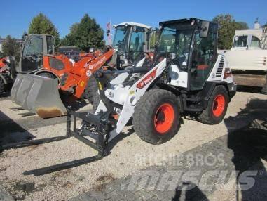 Bobcat L85  스키드로더
