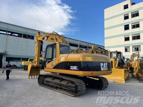 CAT 320 C 대형 굴삭기 29톤 이상