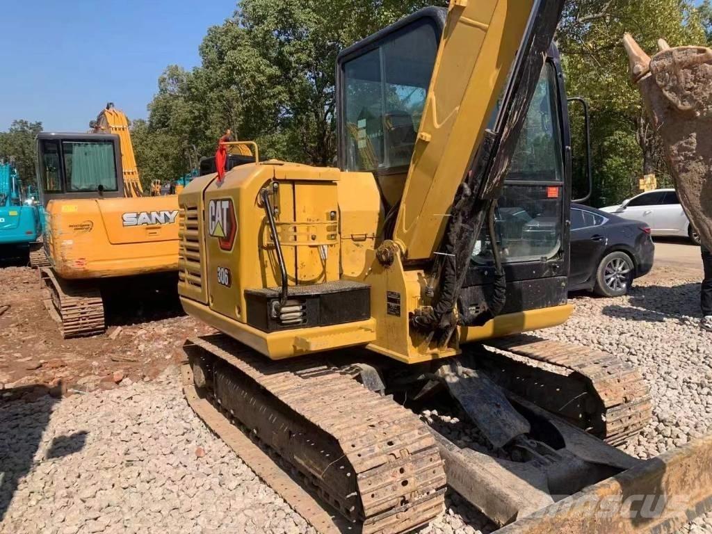 CAT 306 대형 굴삭기 29톤 이상