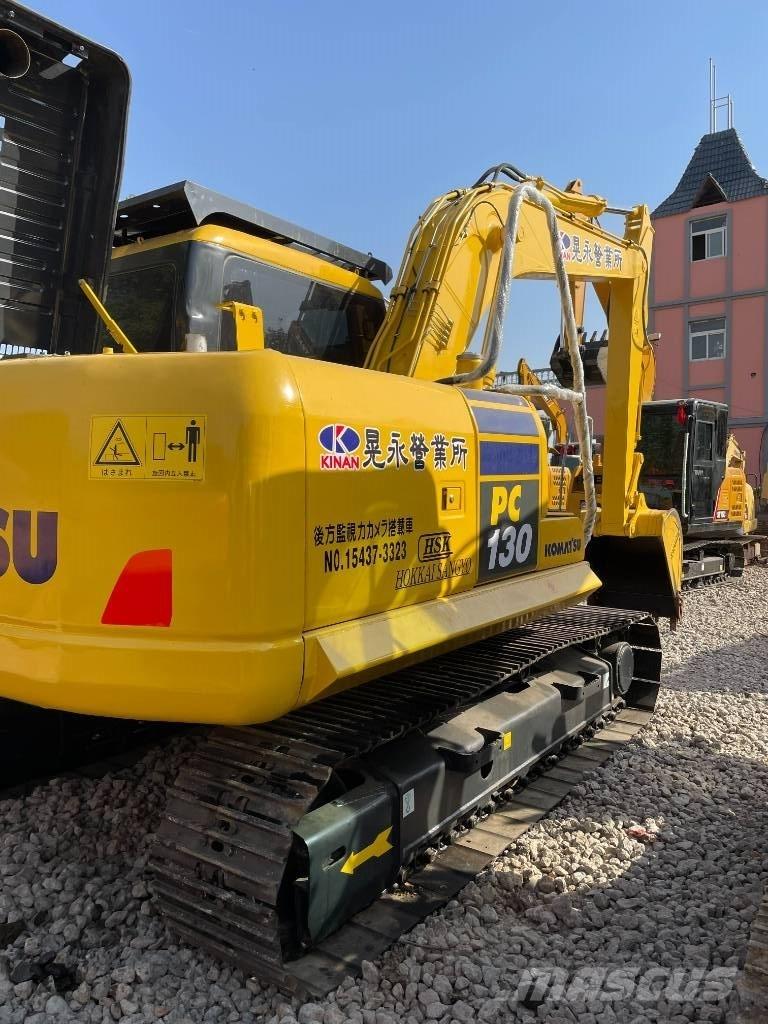 Komatsu 130-7 대형 굴삭기 29톤 이상