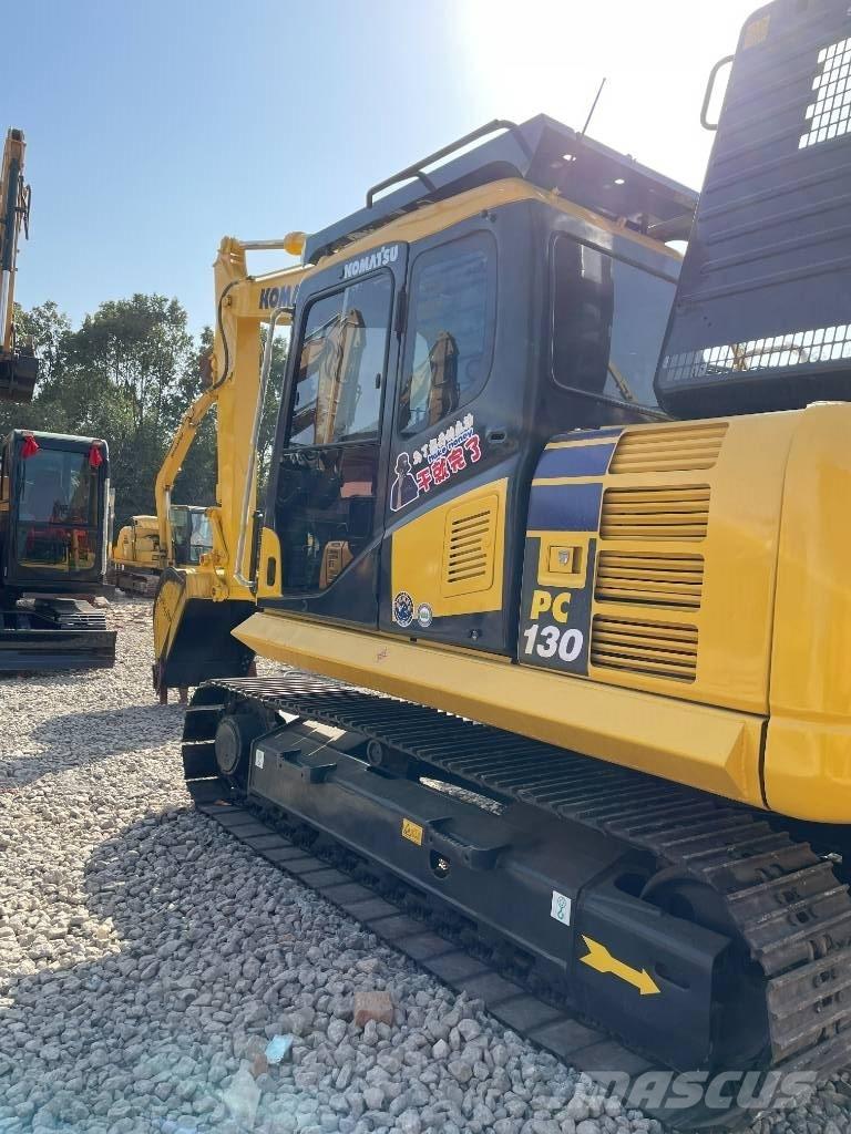 Komatsu 130-7 대형 굴삭기 29톤 이상