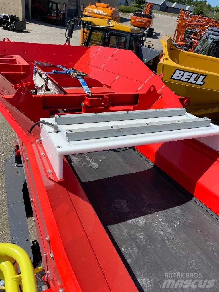 Sandvik QH 332 이동식 분쇄기