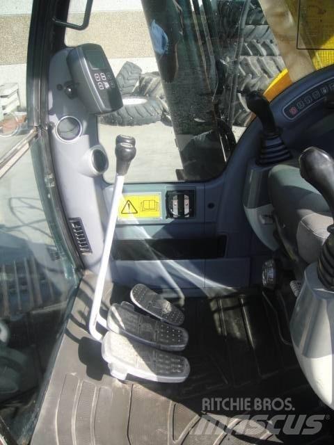 JCB 240NLC 대형 굴삭기 29톤 이상