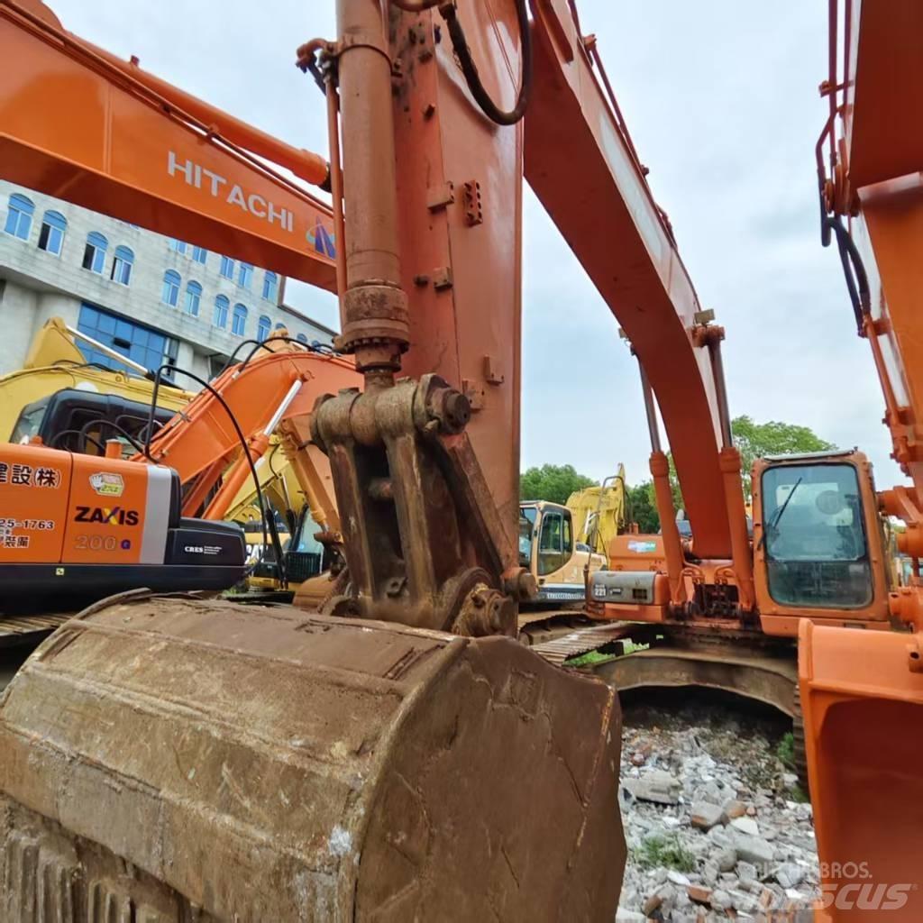 Doosan DX 300 대형 굴삭기 29톤 이상