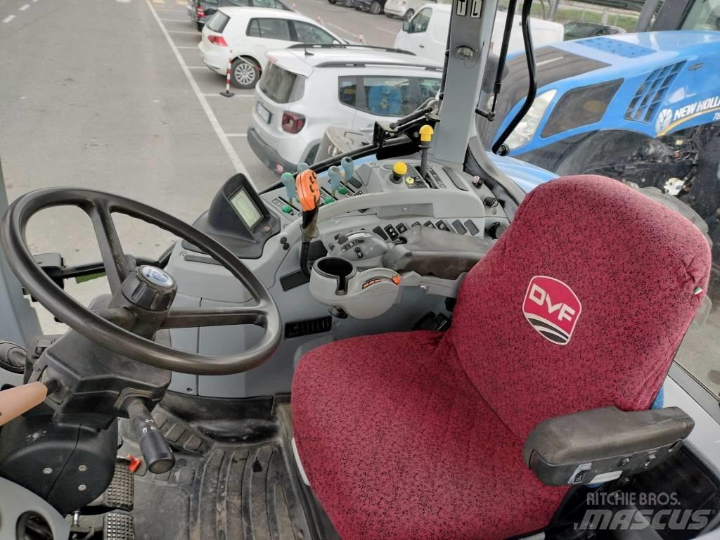 New Holland T 7060 트랙터