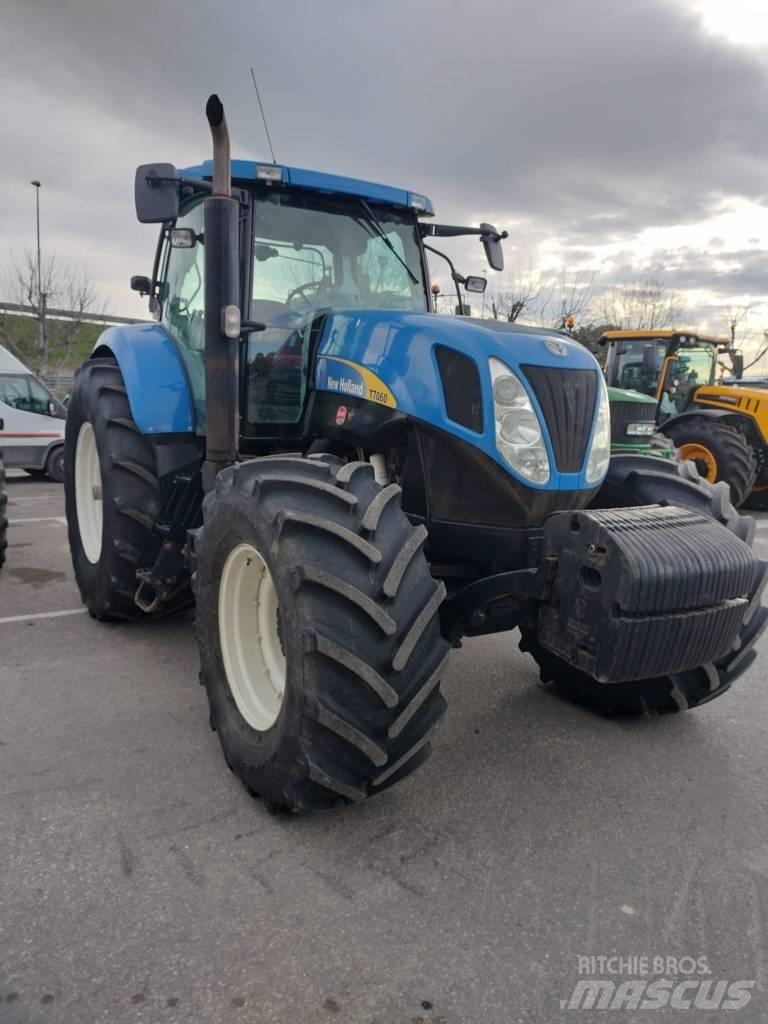 New Holland T 7060 트랙터