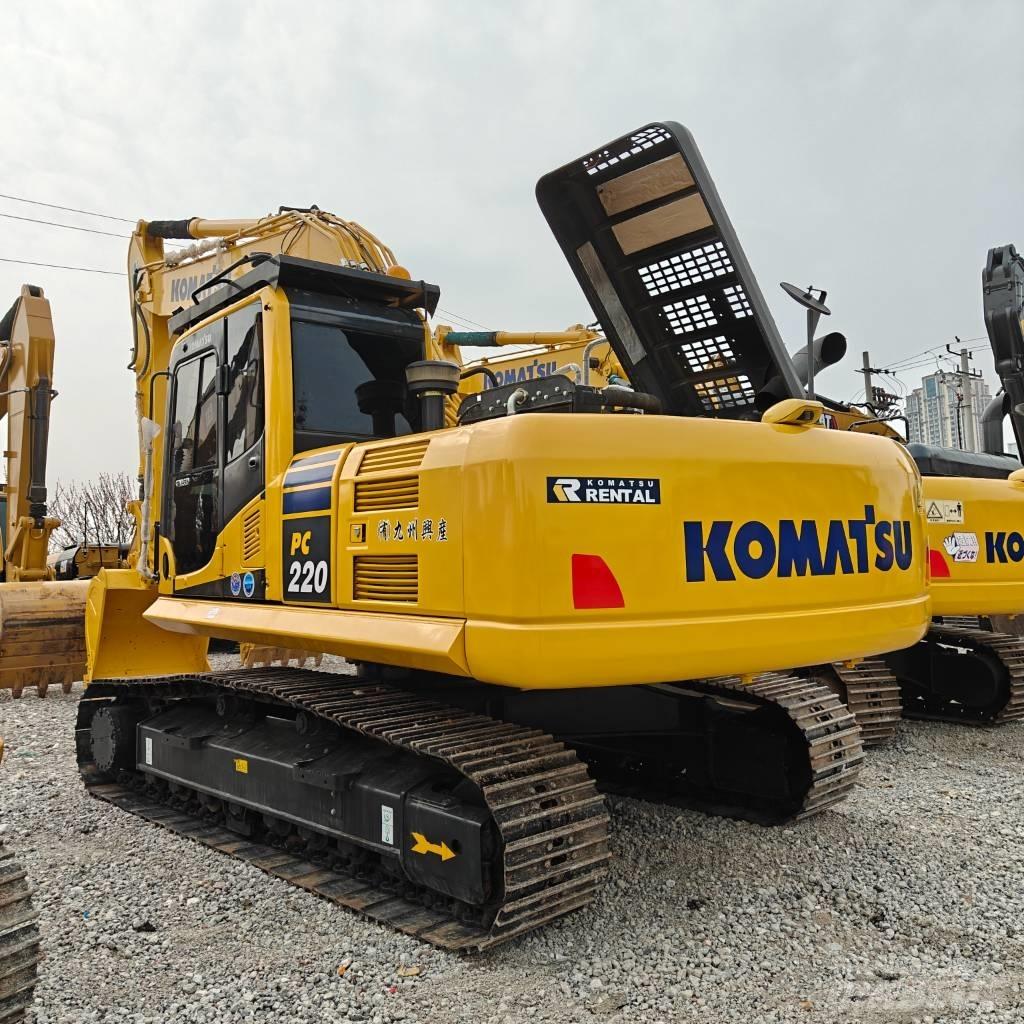 Komatsu 220-8 대형 굴삭기 29톤 이상
