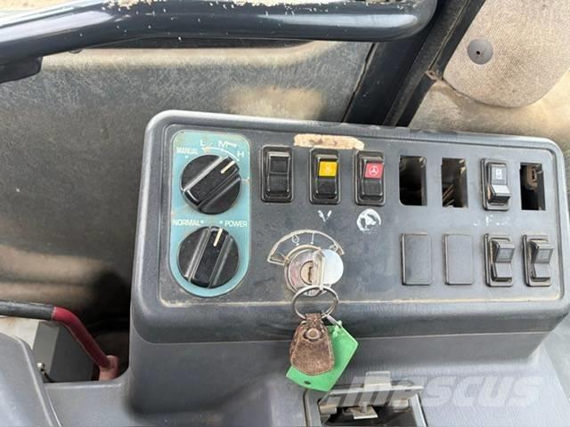 Komatsu WA 470-5H  휠로우더