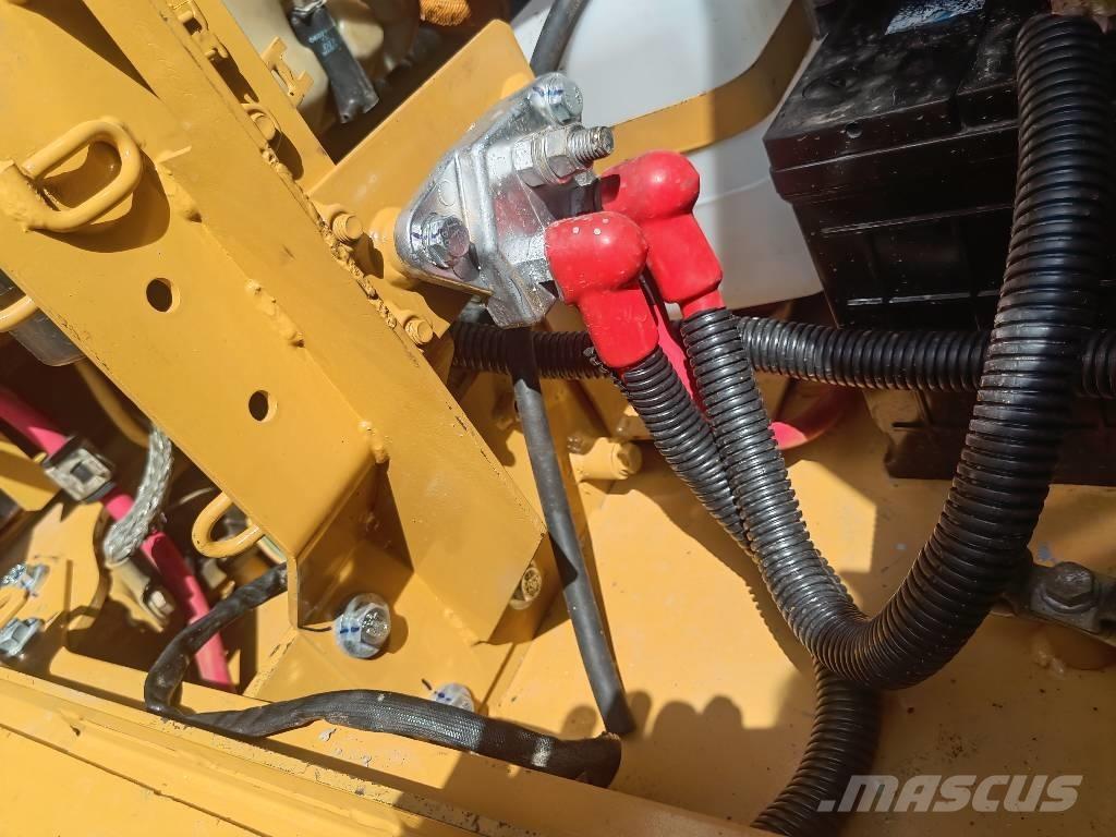 CAT 312 D2GC 대형 굴삭기 29톤 이상