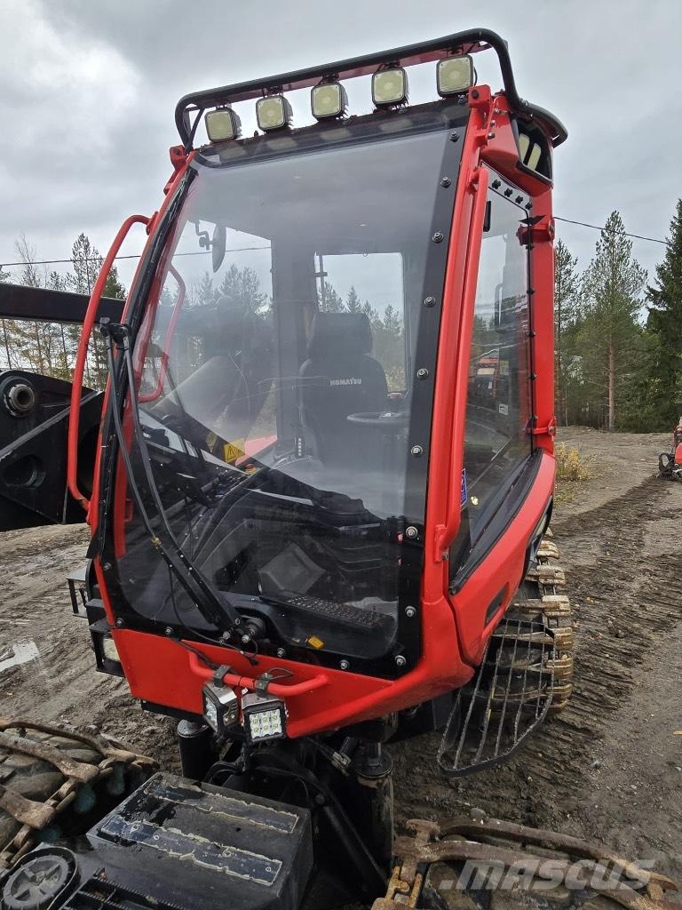 Komatsu 901.5 원목 하베스터