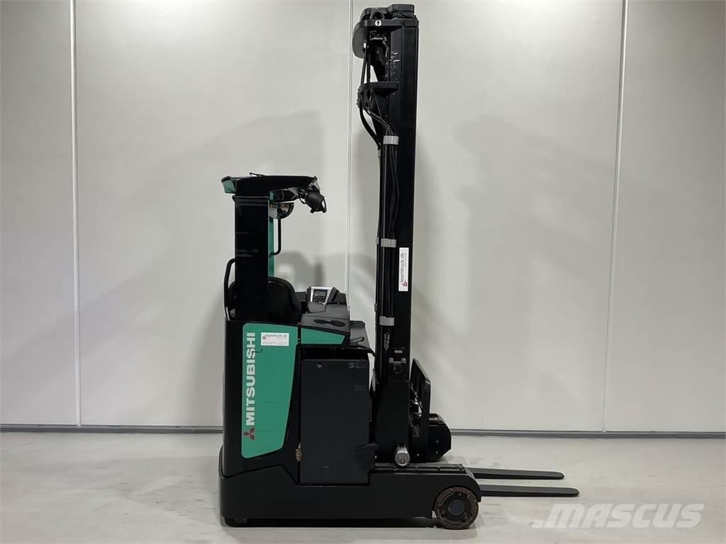 Mitsubishi RB16NH 리치 트럭