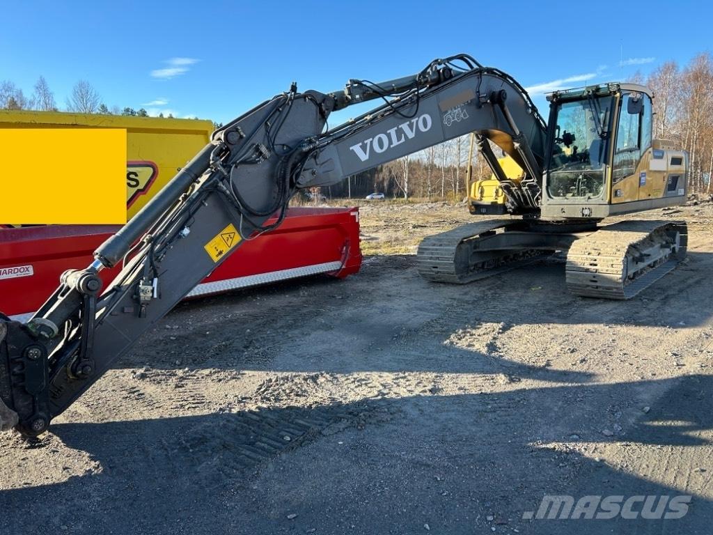 Volvo EC 220 DL 대형 굴삭기 29톤 이상
