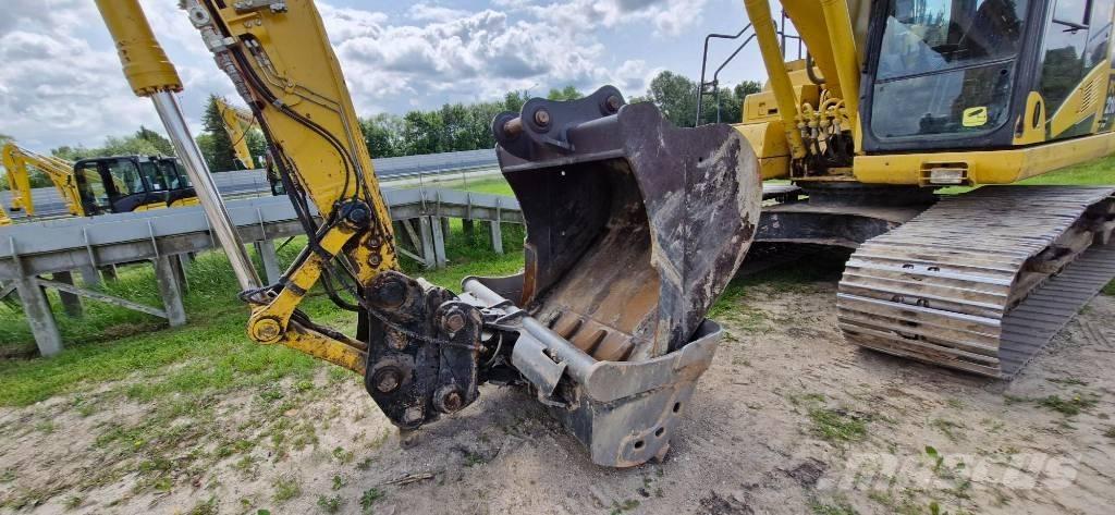 Komatsu PC 210 LC-11 대형 굴삭기 29톤 이상