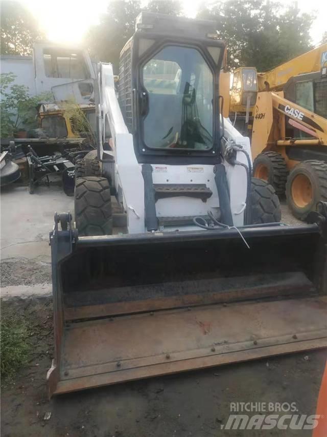 Bobcat S300  스키드로더