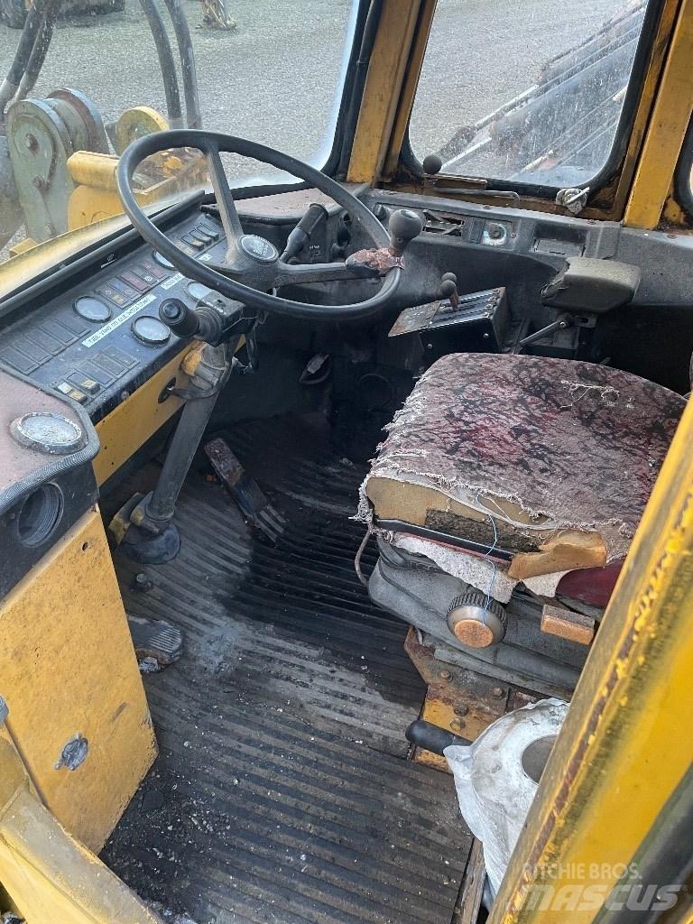 Volvo L90  휠로우더