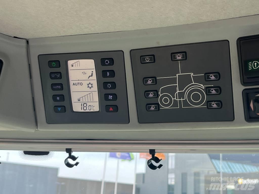 CLAAS AXION 870 트랙터