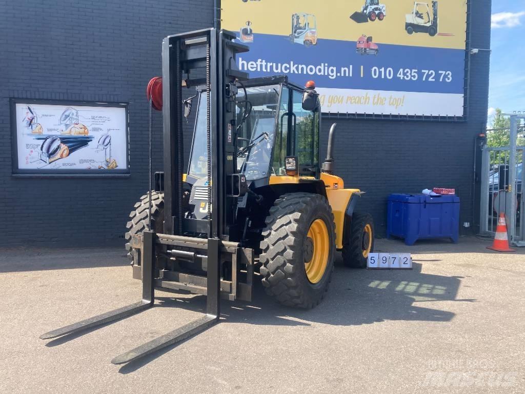 JCB 930-4 험지용 트럭